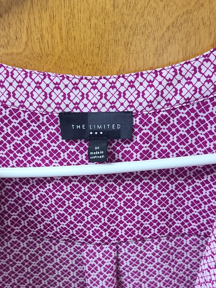 The Limited Fuscia Geometric V-Neck Blouse - Size M — image 3 of 4